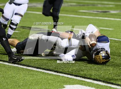 Thumbnail 3 in Stephenville vs. Argyle (UIL 4A D1 Region Semifinal) photogallery.
