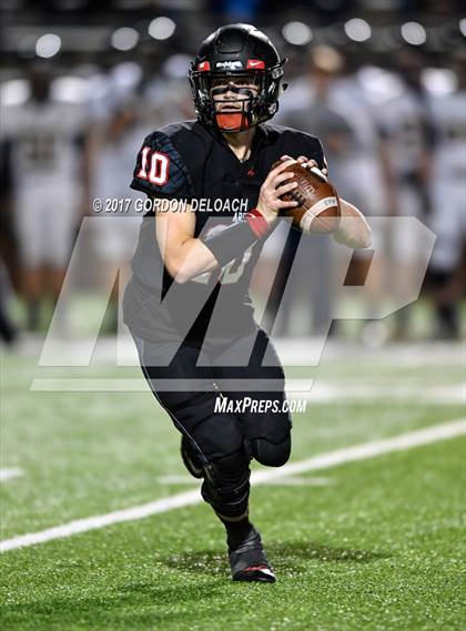 Thumbnail 1 in Stephenville vs. Argyle (UIL 4A D1 Region Semifinal) photogallery.