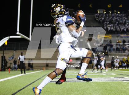 Thumbnail 1 in Stephenville vs. Argyle (UIL 4A D1 Region Semifinal) photogallery.