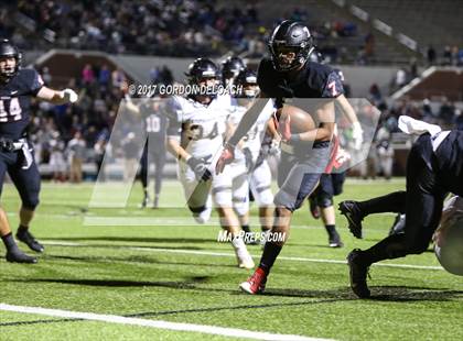 Thumbnail 1 in Stephenville vs. Argyle (UIL 4A D1 Region Semifinal) photogallery.