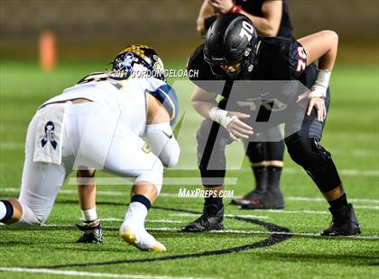Thumbnail 2 in Stephenville vs. Argyle (UIL 4A D1 Region Semifinal) photogallery.