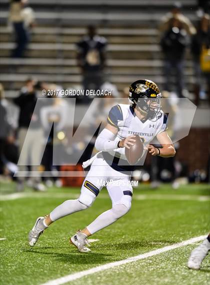 Thumbnail 1 in Stephenville vs. Argyle (UIL 4A D1 Region Semifinal) photogallery.