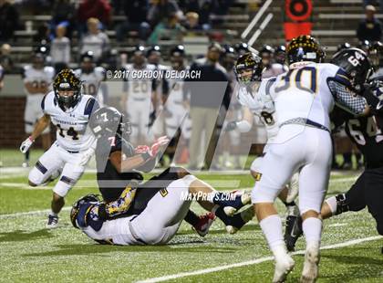Thumbnail 3 in Stephenville vs. Argyle (UIL 4A D1 Region Semifinal) photogallery.