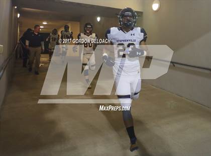 Thumbnail 2 in Stephenville vs. Argyle (UIL 4A D1 Region Semifinal) photogallery.