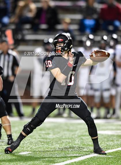 Thumbnail 3 in Stephenville vs. Argyle (UIL 4A D1 Region Semifinal) photogallery.