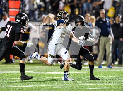 Thumbnail 3 in Stephenville vs. Argyle (UIL 4A D1 Region Semifinal) photogallery.