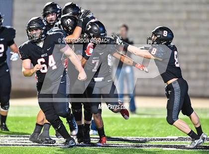 Thumbnail 3 in Stephenville vs. Argyle (UIL 4A D1 Region Semifinal) photogallery.