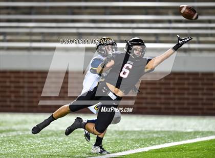 Thumbnail 3 in Stephenville vs. Argyle (UIL 4A D1 Region Semifinal) photogallery.