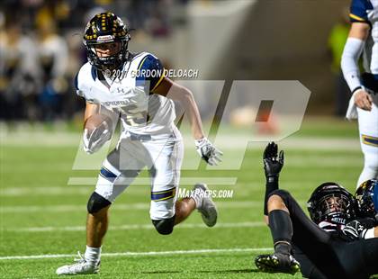 Thumbnail 2 in Stephenville vs. Argyle (UIL 4A D1 Region Semifinal) photogallery.