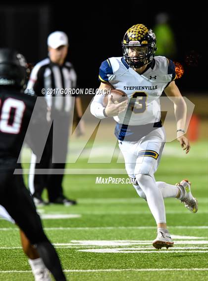 Thumbnail 3 in Stephenville vs. Argyle (UIL 4A D1 Region Semifinal) photogallery.