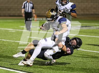 Thumbnail 3 in Stephenville vs. Argyle (UIL 4A D1 Region Semifinal) photogallery.