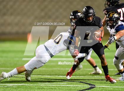 Thumbnail 1 in Stephenville vs. Argyle (UIL 4A D1 Region Semifinal) photogallery.