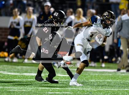 Thumbnail 3 in Stephenville vs. Argyle (UIL 4A D1 Region Semifinal) photogallery.
