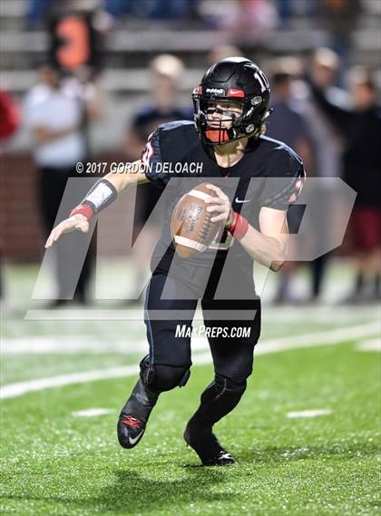 Thumbnail 3 in Stephenville vs. Argyle (UIL 4A D1 Region Semifinal) photogallery.