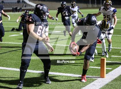 Thumbnail 3 in Stephenville vs. Argyle (UIL 4A D1 Region Semifinal) photogallery.