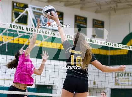 Thumbnail 1 in Royal vs. Pleasant Valley photogallery.