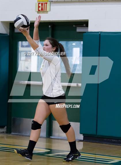Thumbnail 1 in Royal vs. Pleasant Valley photogallery.