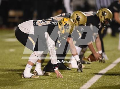 Thumbnail 2 in Masuk vs. Daniel Hand (CIAC Class L Final) photogallery.