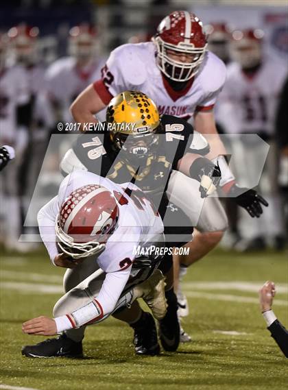 Thumbnail 3 in Masuk vs. Daniel Hand (CIAC Class L Final) photogallery.