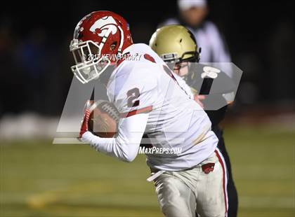 Thumbnail 2 in Masuk vs. Daniel Hand (CIAC Class L Final) photogallery.
