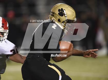 Thumbnail 3 in Masuk vs. Daniel Hand (CIAC Class L Final) photogallery.