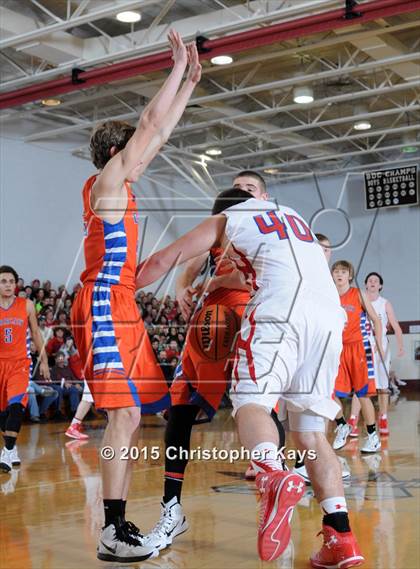 Thumbnail 2 in Christopher vs. Woodlawn (Sesser-Valier Holiday Tournament) photogallery.
