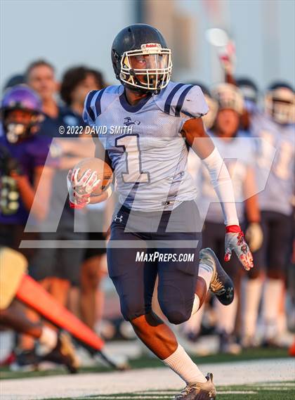 Thumbnail 3 in Oak Park vs North Kansas City - Jamboree photogallery.