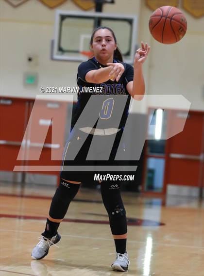 Thumbnail 1 in Oaks Christian vs Agoura photogallery.