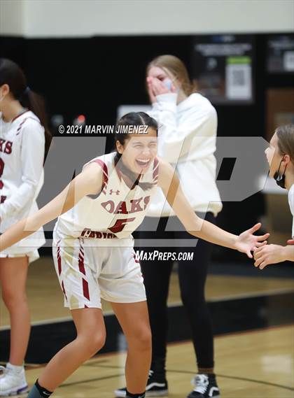 Thumbnail 3 in Oaks Christian vs Agoura photogallery.