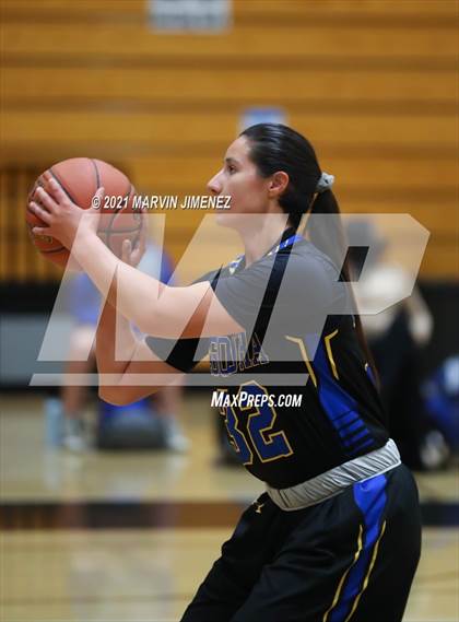 Thumbnail 1 in Oaks Christian vs Agoura photogallery.