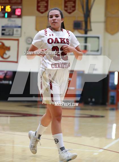 Thumbnail 2 in Oaks Christian vs Agoura photogallery.