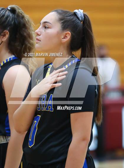 Thumbnail 3 in Oaks Christian vs Agoura photogallery.