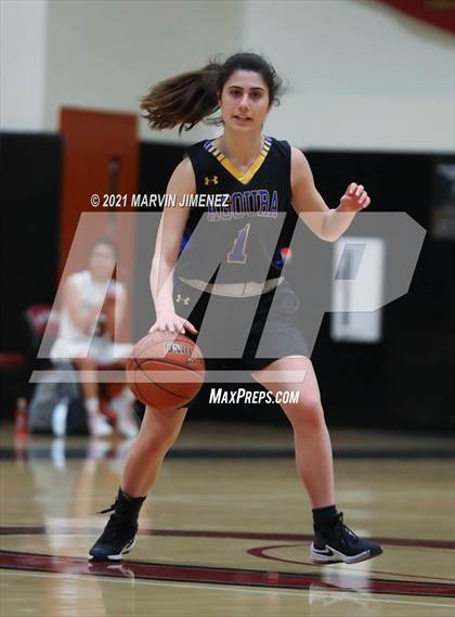 Thumbnail 1 in Oaks Christian vs Agoura photogallery.