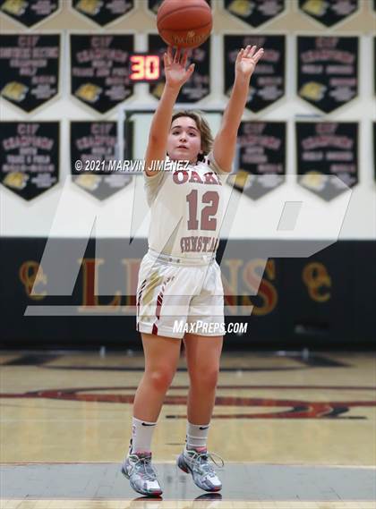 Thumbnail 2 in Oaks Christian vs Agoura photogallery.