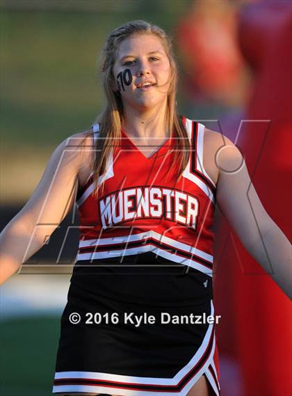 Thumbnail 3 in Howe @ Muenster photogallery.