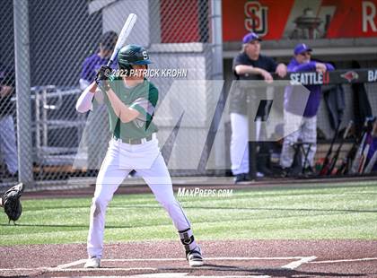 Thumbnail 2 in Skyline vs Issaquah (District 1/2 4A Playoffs) photogallery.