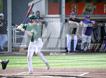 Thumbnail 2 in Skyline vs Issaquah (District 1/2 4A Playoffs) photogallery.