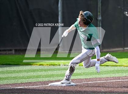 Thumbnail 2 in Skyline vs Issaquah (District 1/2 4A Playoffs) photogallery.