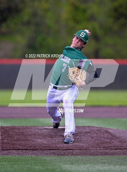 Thumbnail 1 in Skyline vs Issaquah (District 1/2 4A Playoffs) photogallery.