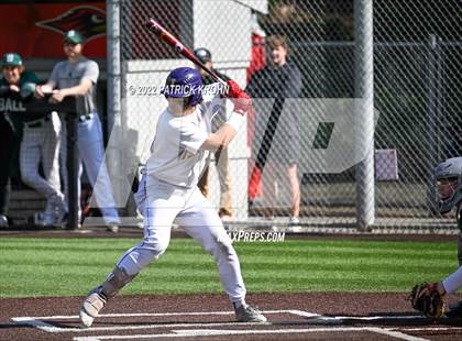 Thumbnail 1 in Skyline vs Issaquah (District 1/2 4A Playoffs) photogallery.
