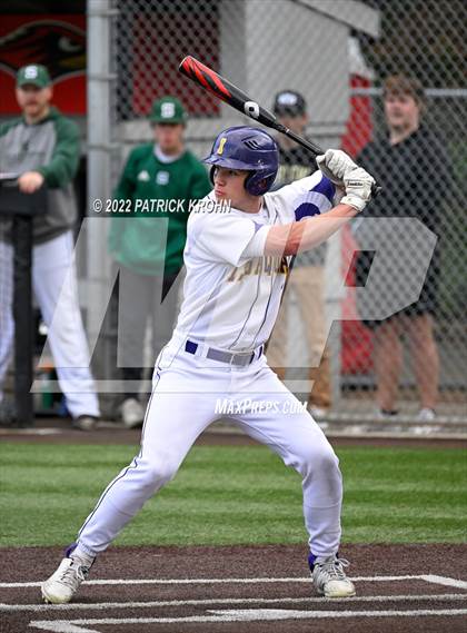 Thumbnail 1 in Skyline vs Issaquah (District 1/2 4A Playoffs) photogallery.