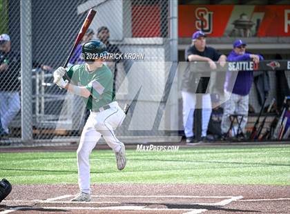 Thumbnail 3 in Skyline vs Issaquah (District 1/2 4A Playoffs) photogallery.