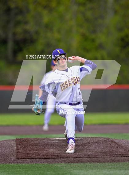 Thumbnail 3 in Skyline vs Issaquah (District 1/2 4A Playoffs) photogallery.