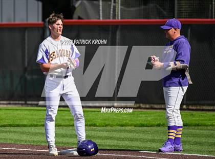 Thumbnail 2 in Skyline vs Issaquah (District 1/2 4A Playoffs) photogallery.