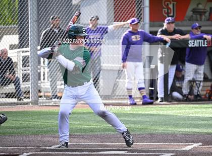 Thumbnail 3 in Skyline vs Issaquah (District 1/2 4A Playoffs) photogallery.