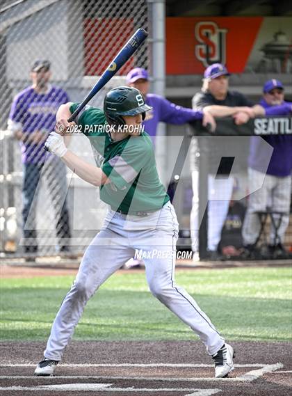 Thumbnail 3 in Skyline vs Issaquah (District 1/2 4A Playoffs) photogallery.