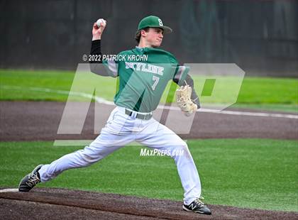 Thumbnail 3 in Skyline vs Issaquah (District 1/2 4A Playoffs) photogallery.