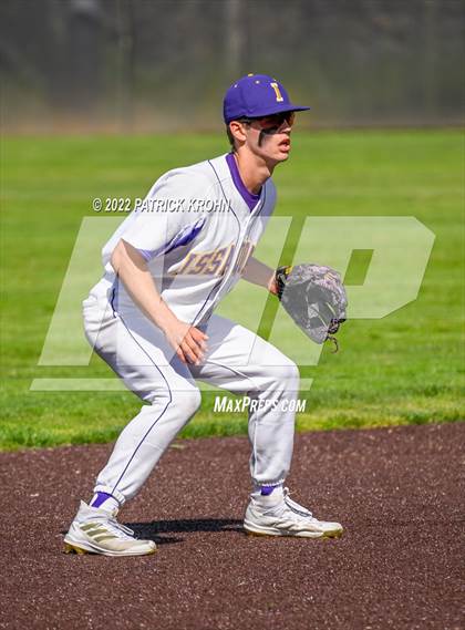 Thumbnail 3 in Skyline vs Issaquah (District 1/2 4A Playoffs) photogallery.