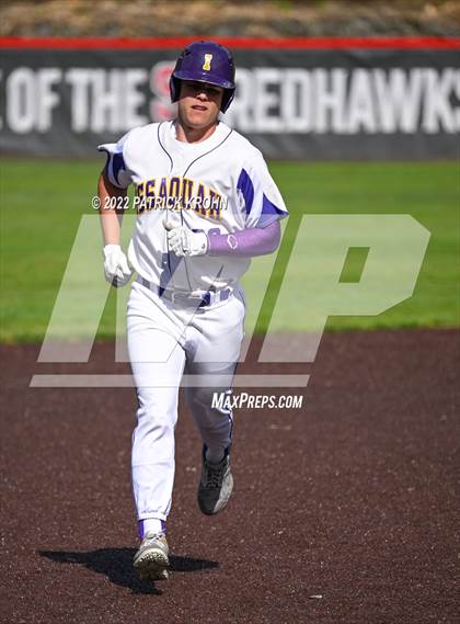 Thumbnail 2 in Skyline vs Issaquah (District 1/2 4A Playoffs) photogallery.