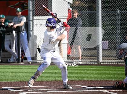 Thumbnail 3 in Skyline vs Issaquah (District 1/2 4A Playoffs) photogallery.